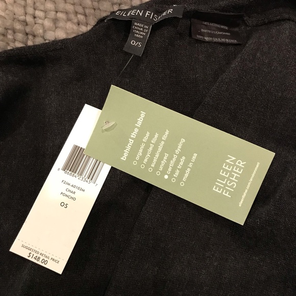 Eileen Fisher NWT 100% Merino Woo, charcoal gray poncho. Very light weight - Picture 2 of 6